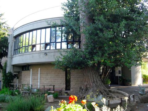 Biblioteca comunale Carlo Levi