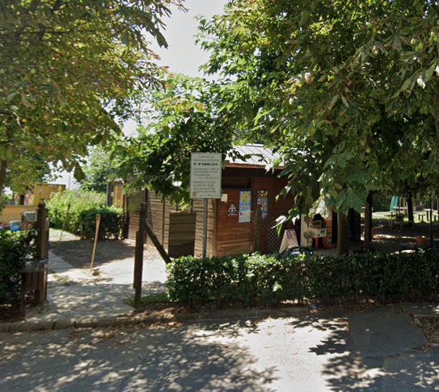 Area verde e chiosco via Toscana 8